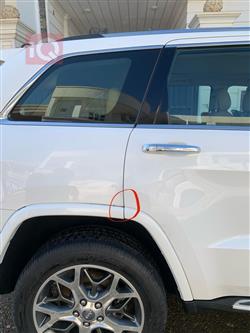 جیپ گراند شیرۆکی